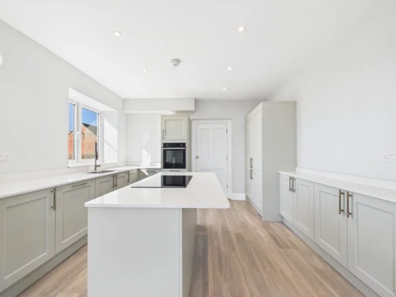 debc784e-05e4-4d70-95c5-9863e2af41c2