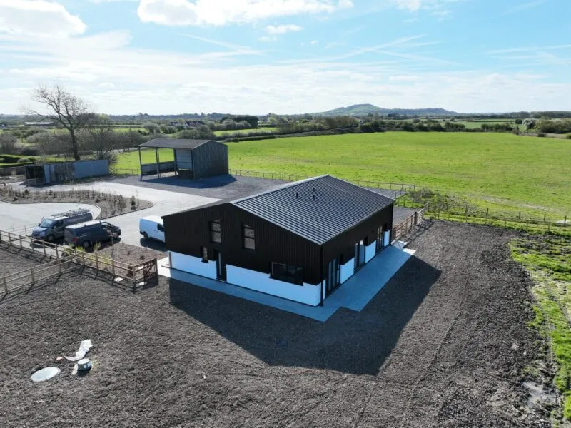 f5b99502-0f53-4021-a20b-d1b00c17c7ee